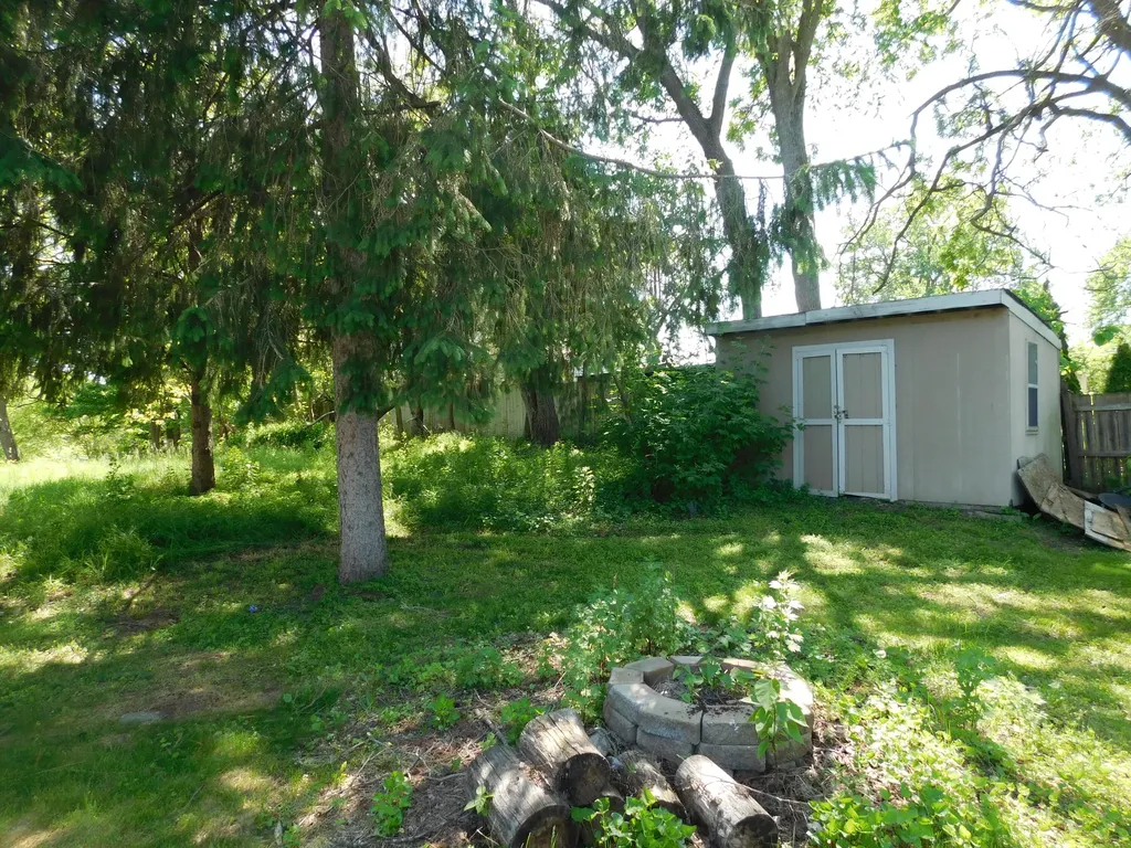 5929 Potter Street Meridian Charter Township MI 48840