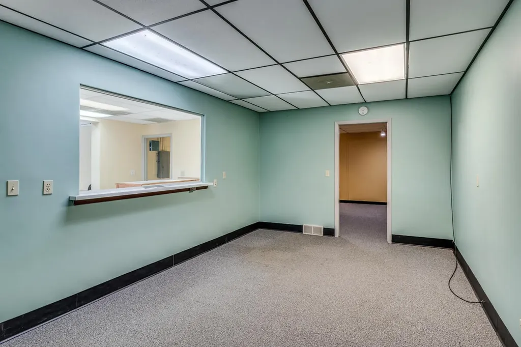 1391 E Michigan Avenue Emmett Charter Township MI 49014