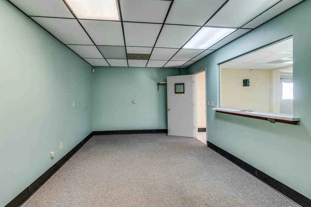 1391 E Michigan Avenue Emmett Charter Township MI 49014