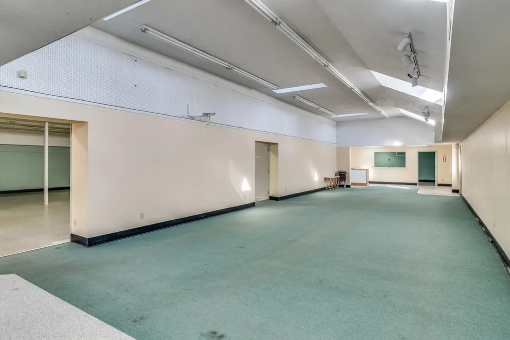 1391 E Michigan Avenue Emmett Charter Township MI 49014