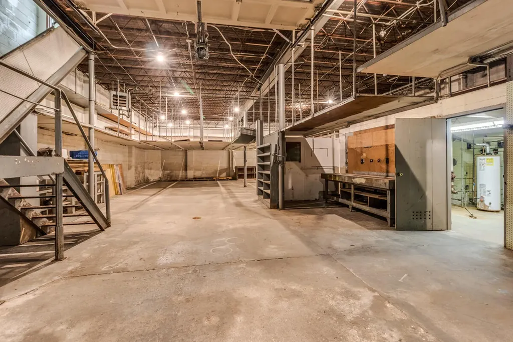 1391 E Michigan Avenue Emmett Charter Township MI 49014