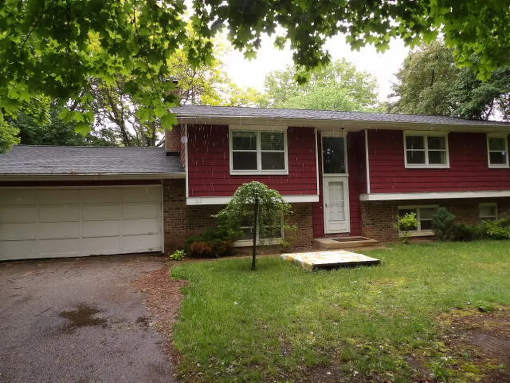 243 Devon Road Battle Creek City MI 49015