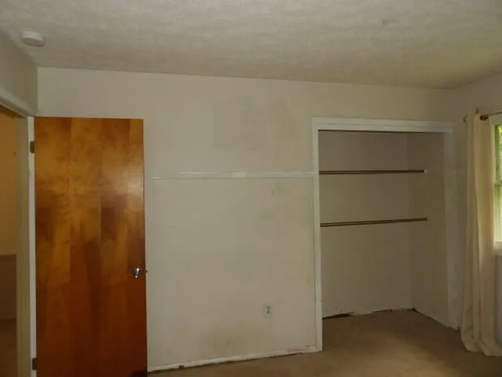 243 Devon Road Battle Creek City MI 49015