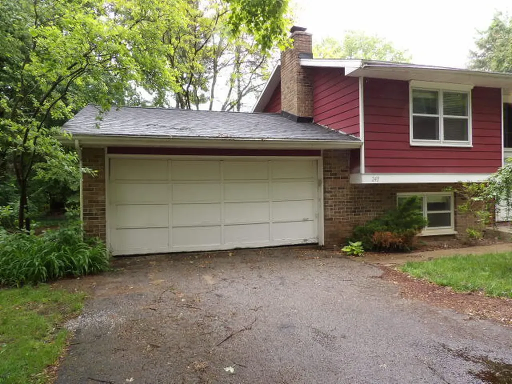 243 Devon Road Battle Creek City MI 49015
