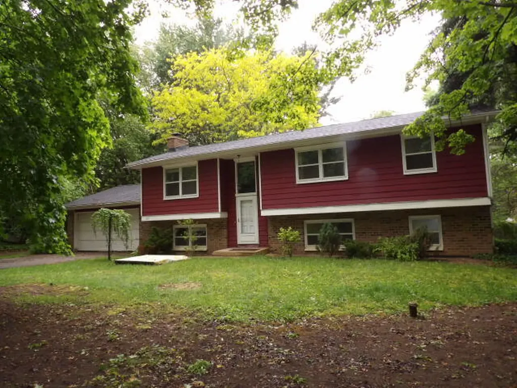 243 Devon Road Battle Creek City MI 49015