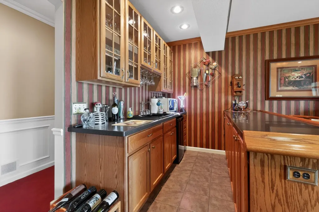 8495 O'dowling Drive Cambridge Township MI 49265