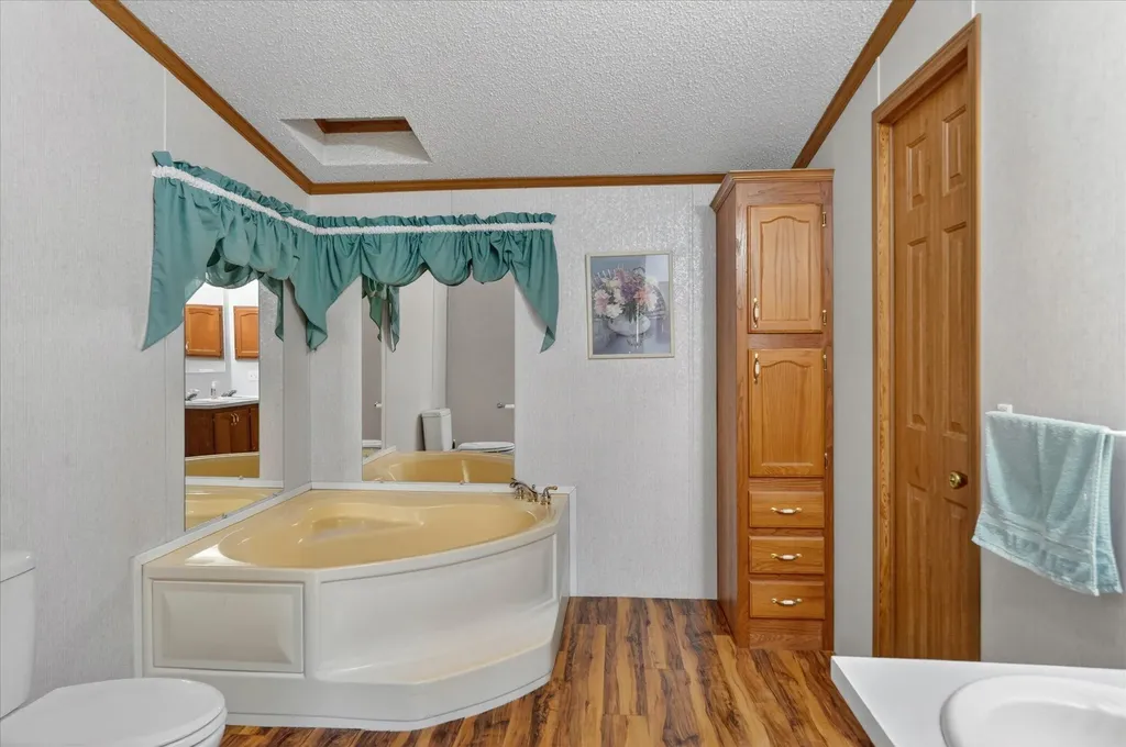 21172 29 1/2 Mile Road Clarence Township MI 49284