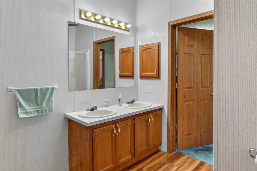 21172 29 1/2 Mile Road Clarence Township MI 49284
