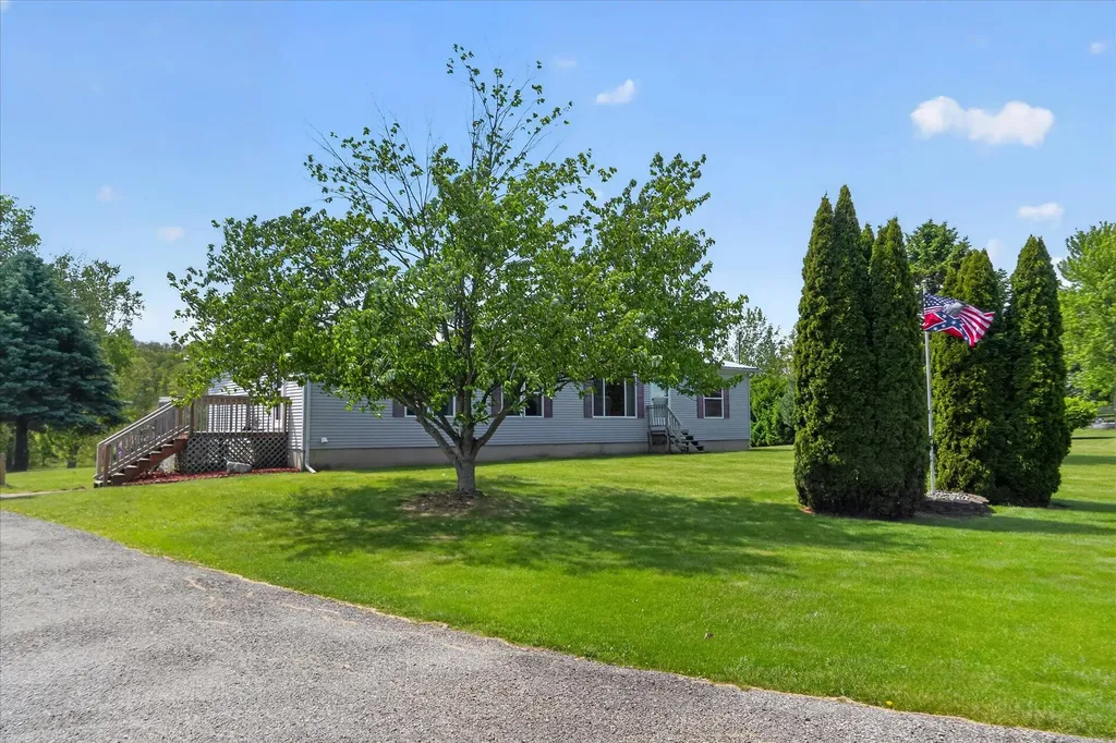 21172 29 1/2 Mile Road Clarence Township MI 49284
