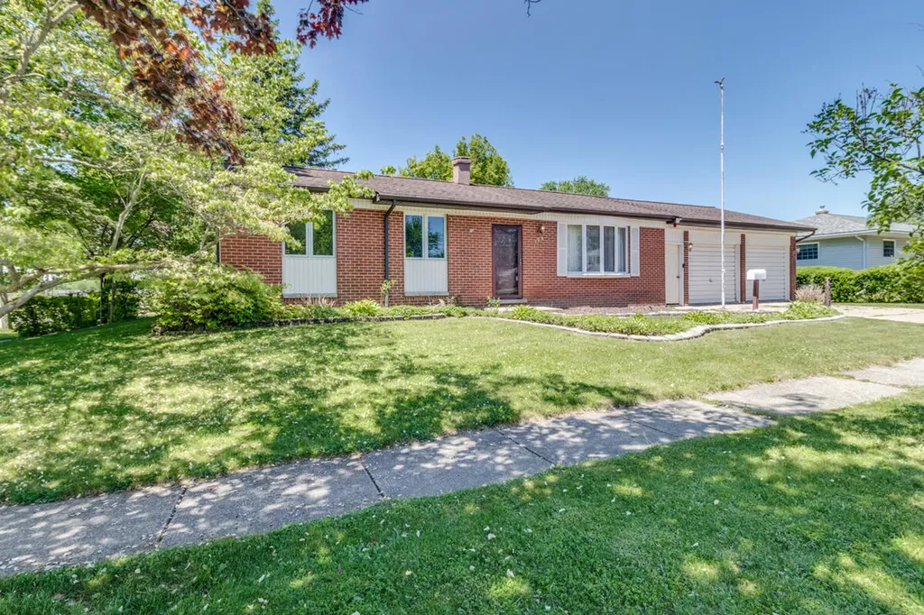 126 Ansted Drive Battle Creek City MI 49015