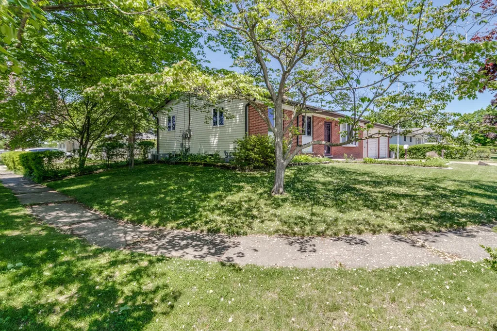 126 Ansted Drive Battle Creek City MI 49015