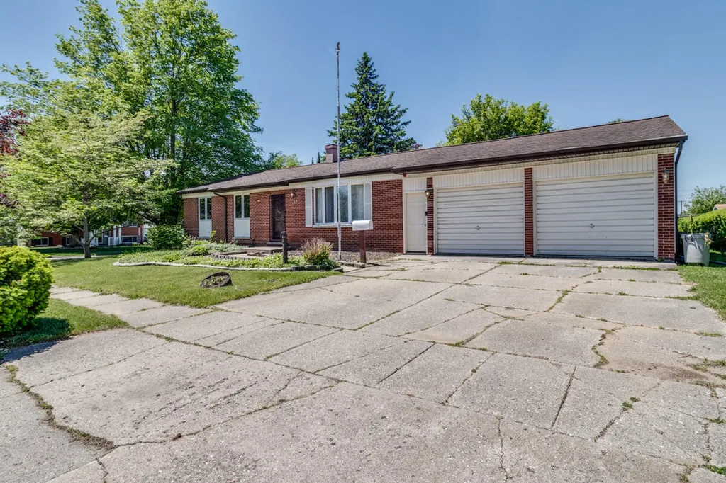 126 Ansted Drive Battle Creek City MI 49015