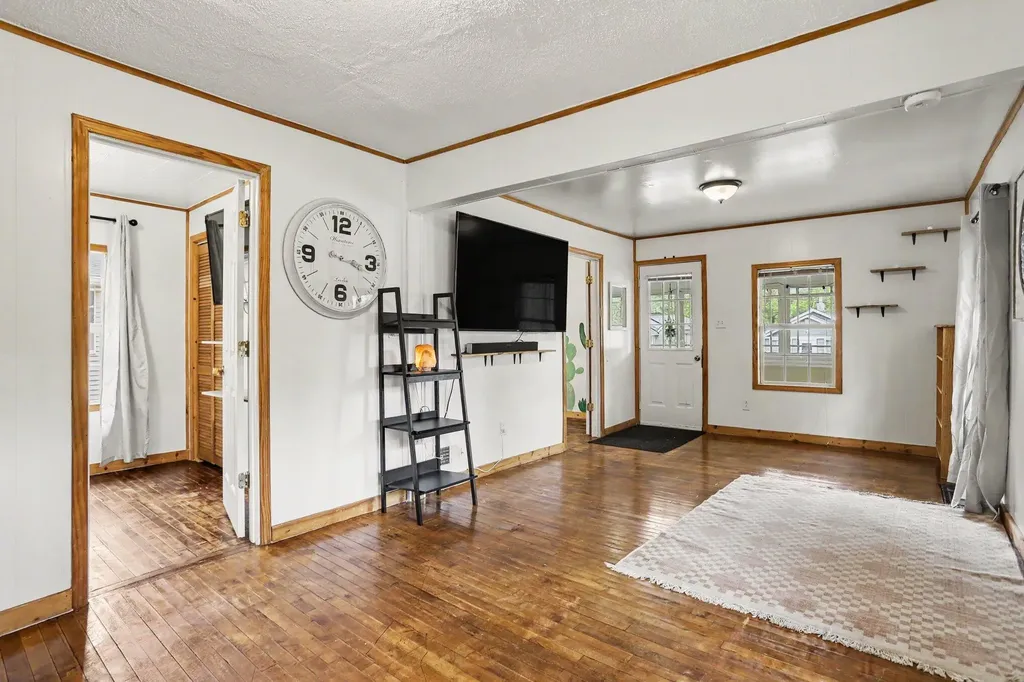 35 W Grand Circle Avenue Battle Creek City MI 49037