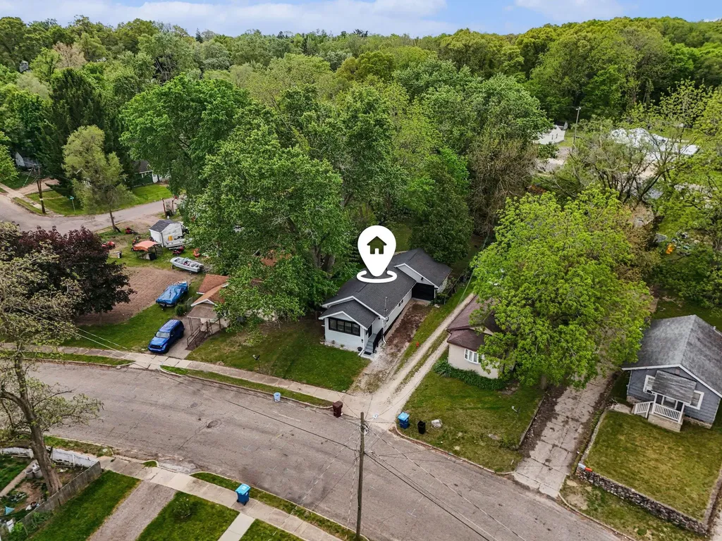 35 W Grand Circle Avenue Battle Creek City MI 49037