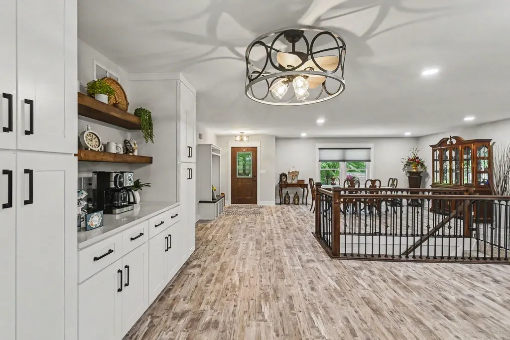 1691 N Michigan Road Eaton Rapids Township MI 48827