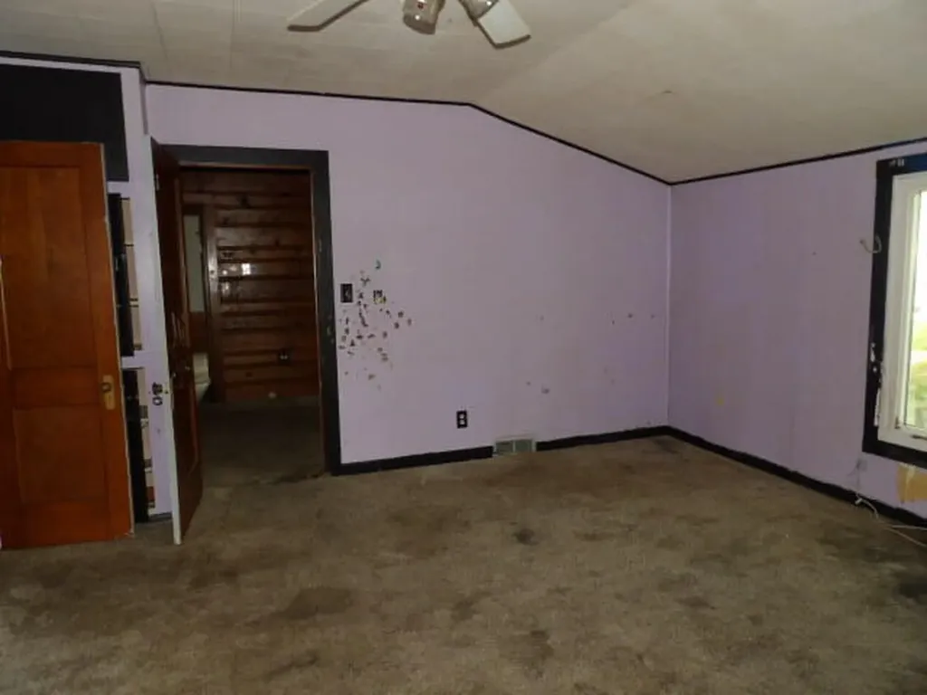 835 Woodland Beach Emmett Charter Township MI 49014