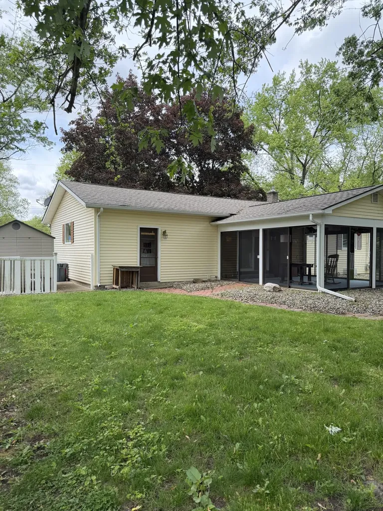 250 Lois Drive Battle Creek City MI 49015