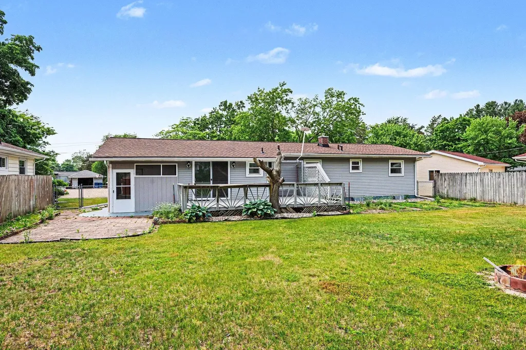162 Cameron Drive Battle Creek City MI 49015