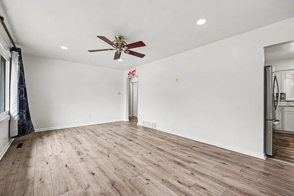 162 Cameron Drive Battle Creek City MI 49015