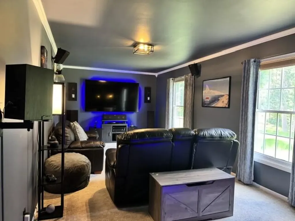 211 Strongwood Avenue Emmett Charter Township MI 49014