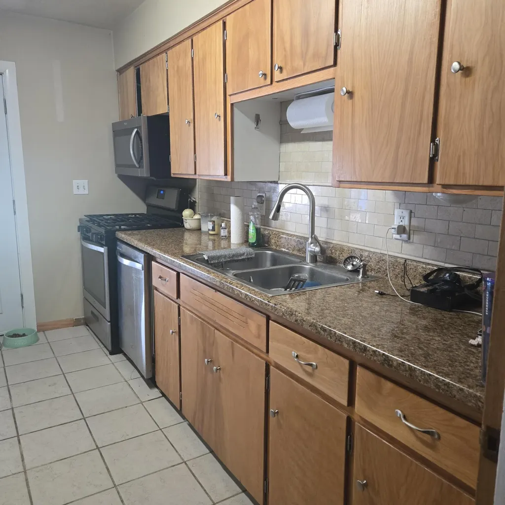 233 Clover Lane Battle Creek City MI 49015