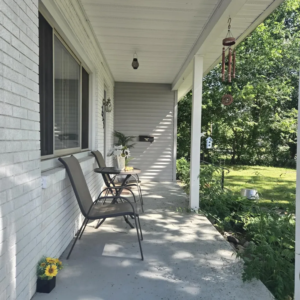 233 Clover Lane Battle Creek City MI 49015