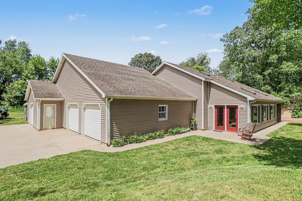 8563 G Drive S Newton Township MI 49033