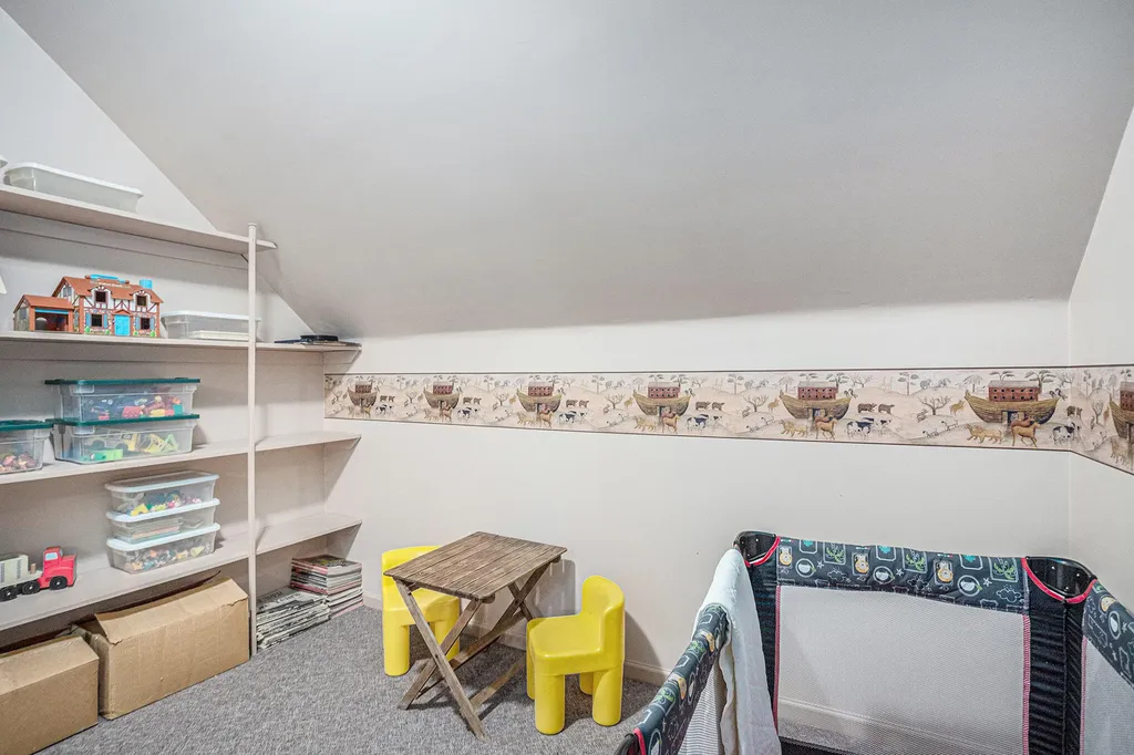 519 E Spruce Street Marshall City MI 49068