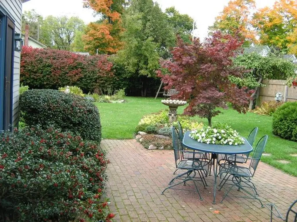 519 E Spruce Street Marshall City MI 49068