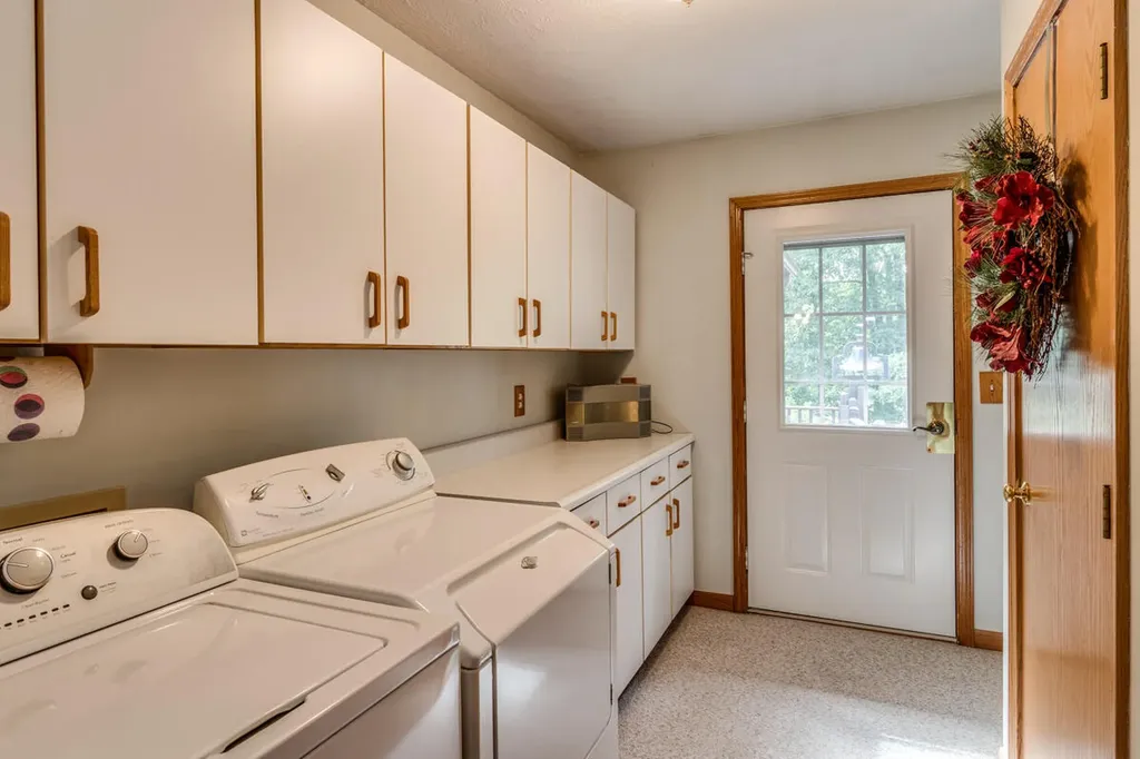 10660 D Drive S Newton Township MI 49033