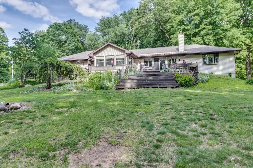 10660 D Drive S Newton Township MI 49033