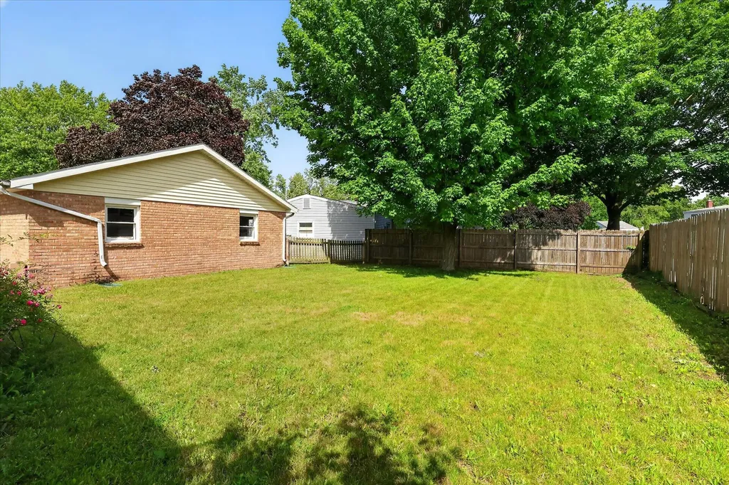 6305 Marlow Street Portage City MI 49024