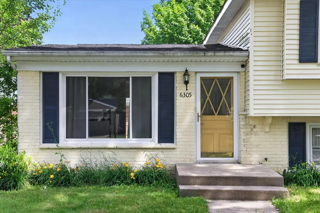 6305 Marlow Street Portage City MI 49024