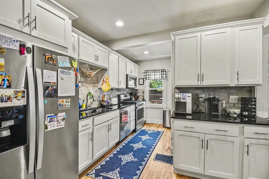 236 Dean Street NE Grand Rapids City MI 49505