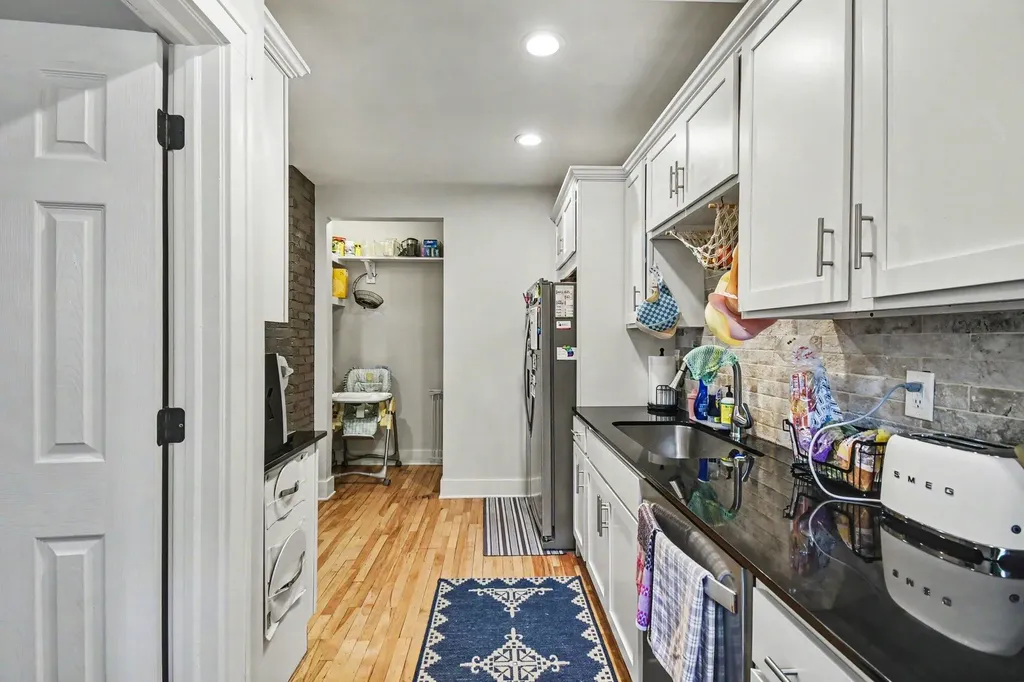 236 Dean Street NE Grand Rapids City MI 49505