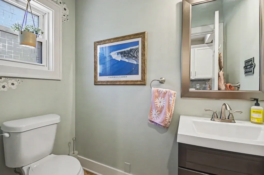 236 Dean Street NE Grand Rapids City MI 49505