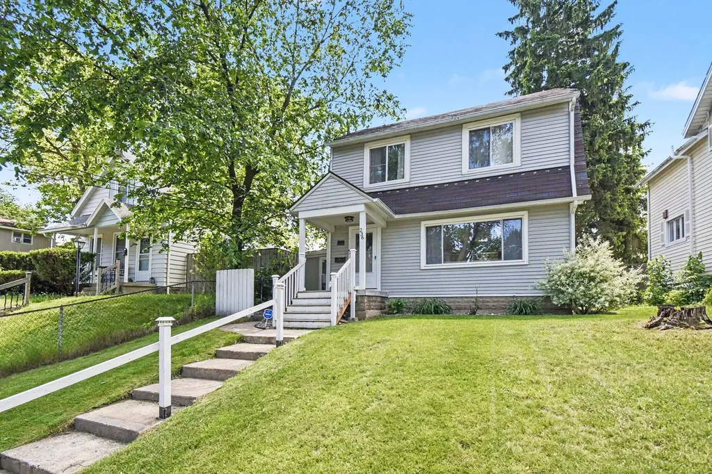 236 Dean Street NE Grand Rapids City MI 49505