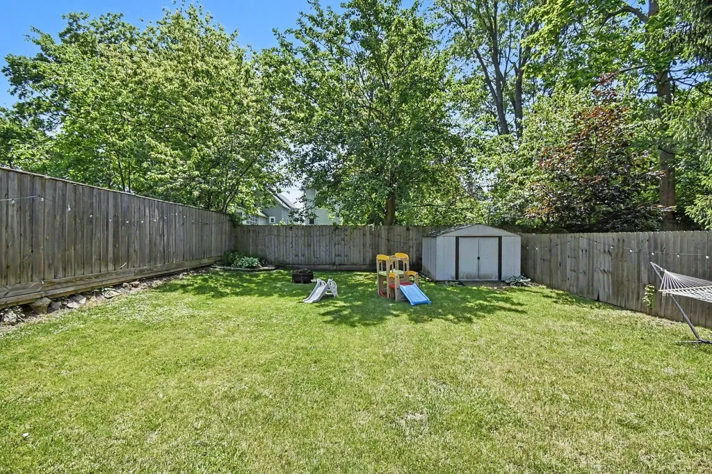236 Dean Street NE Grand Rapids City MI 49505