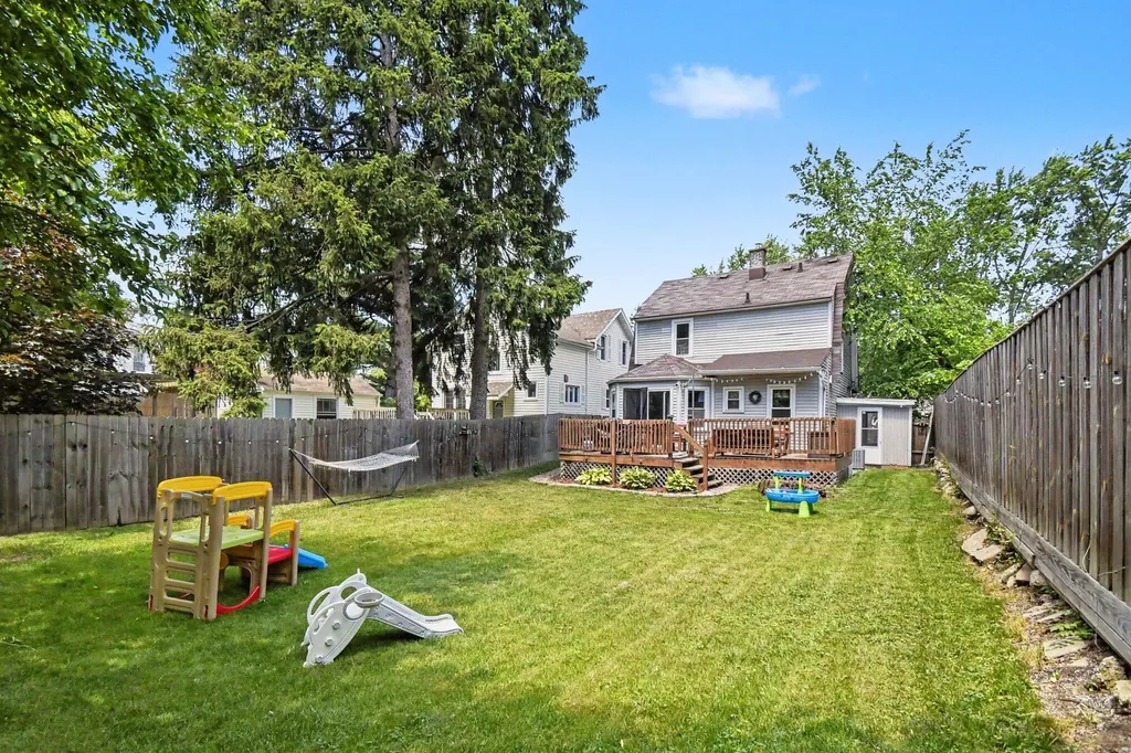 236 Dean Street NE Grand Rapids City MI 49505