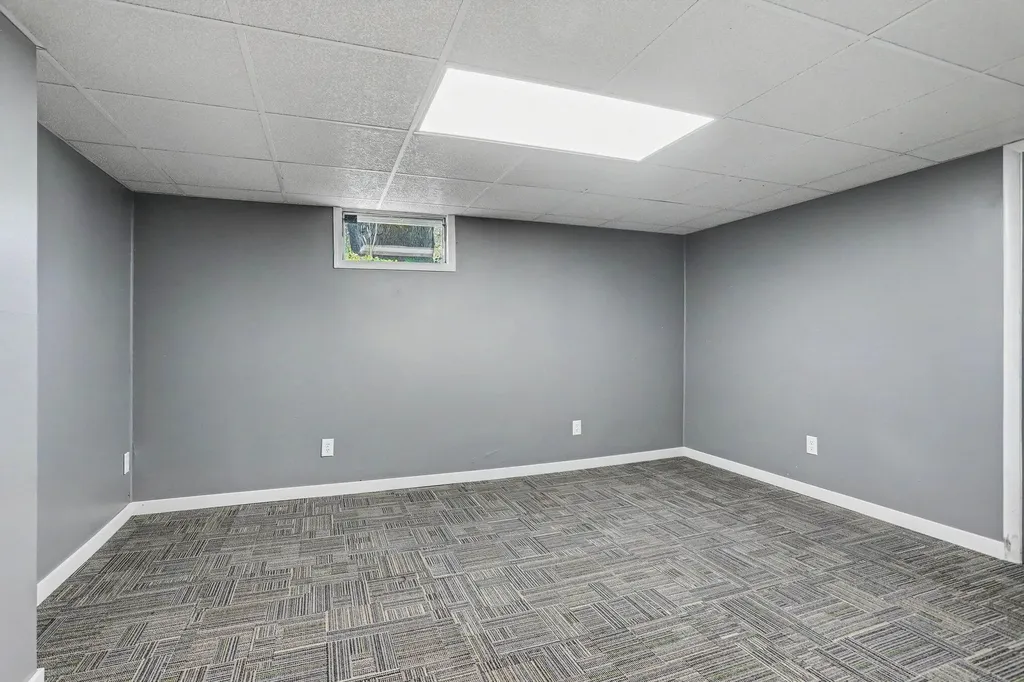 605 East Drive Marshall City MI 49068