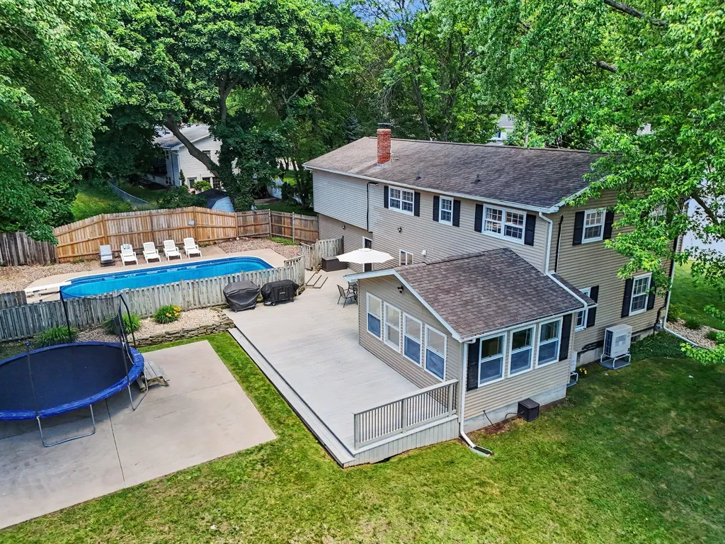 605 East Drive Marshall City MI 49068