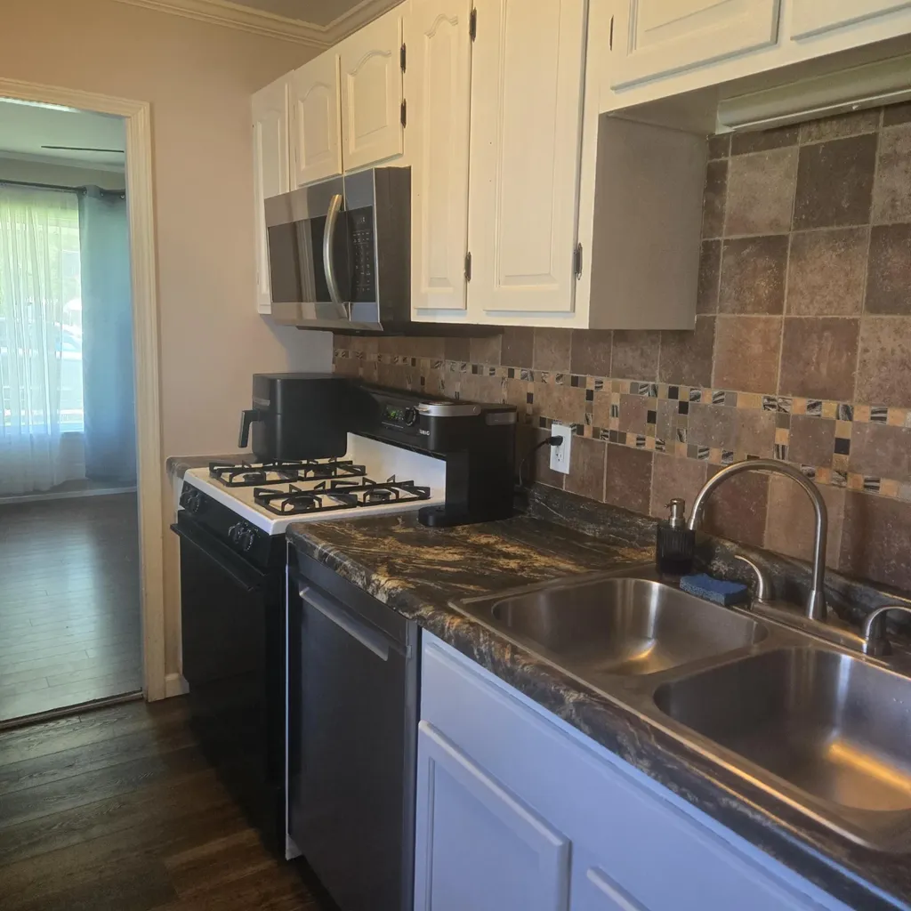32 Ferndale Court Battle Creek City MI 49015