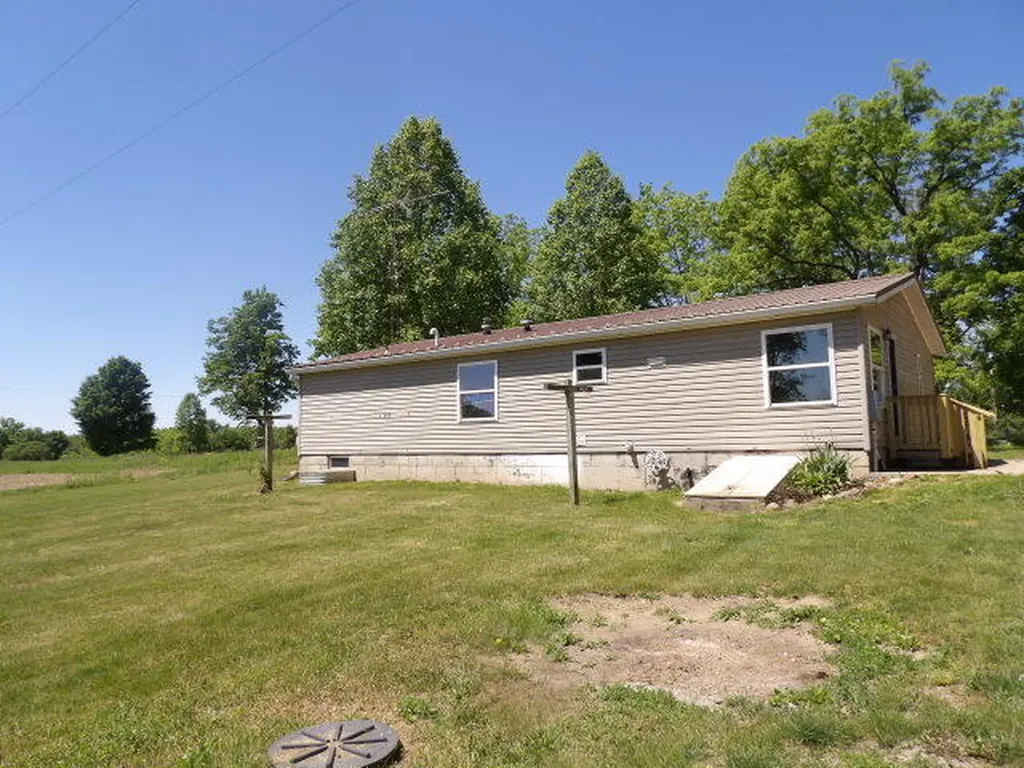 797 N Snow Prairie Road Union Township MI 49094