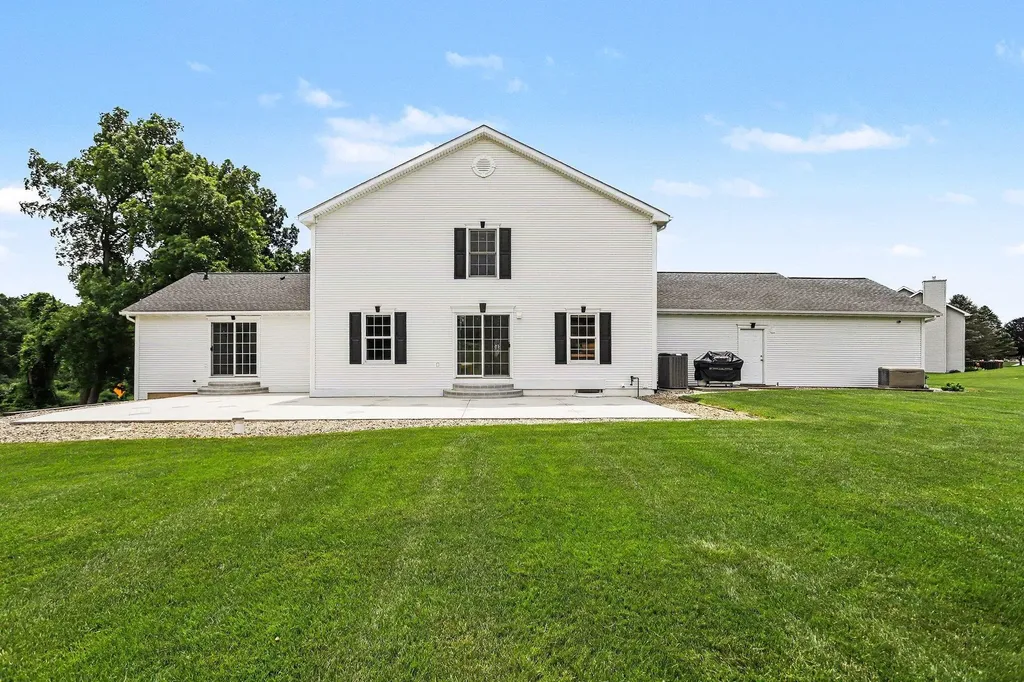 31 E Suttons Ridge Newton Township MI 49014