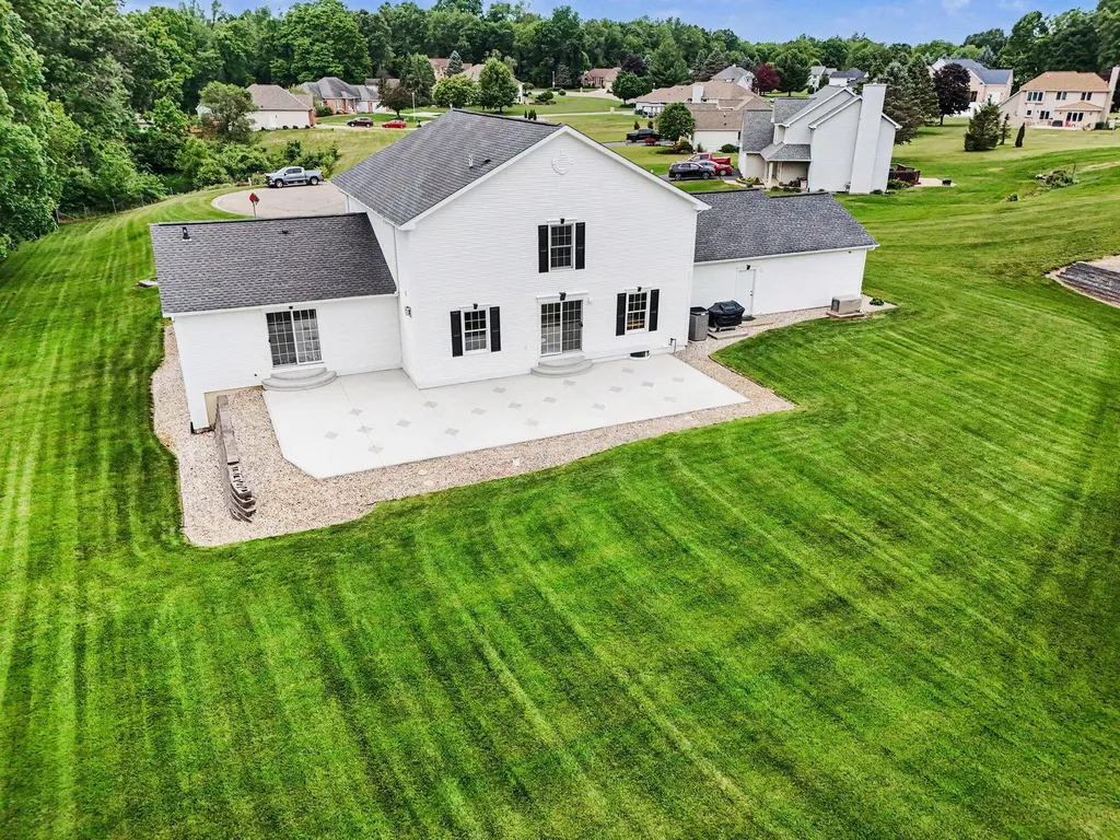 31 E Suttons Ridge Newton Township MI 49014