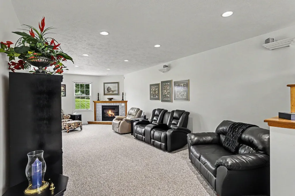 31 E Suttons Ridge Newton Township MI 49014