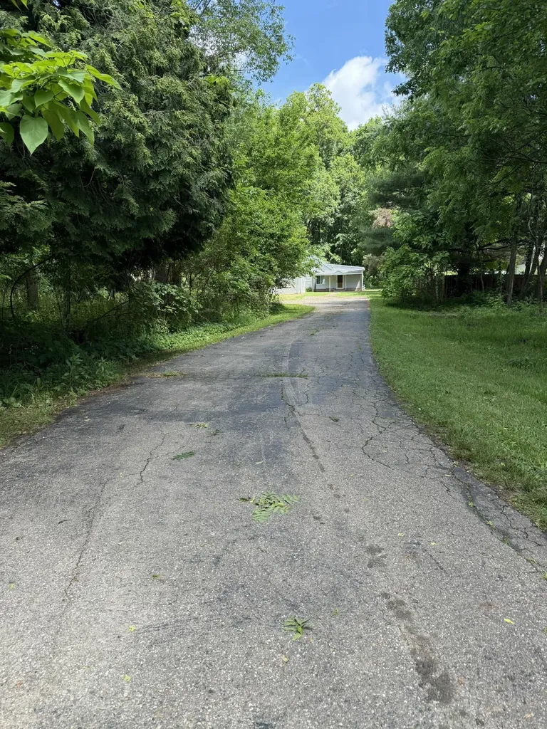 3406 W Shore Drive Johnstown Township MI 49017