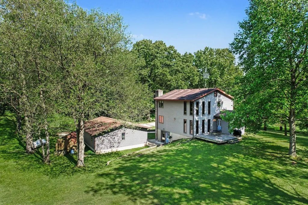 17081 20 Mile Road Marengo Township MI 49068