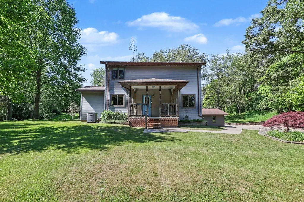 17081 20 Mile Road Marengo Township MI 49068
