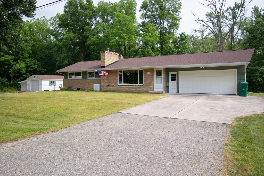 2849 Iowa Street Bedford Charter Township MI 49037
